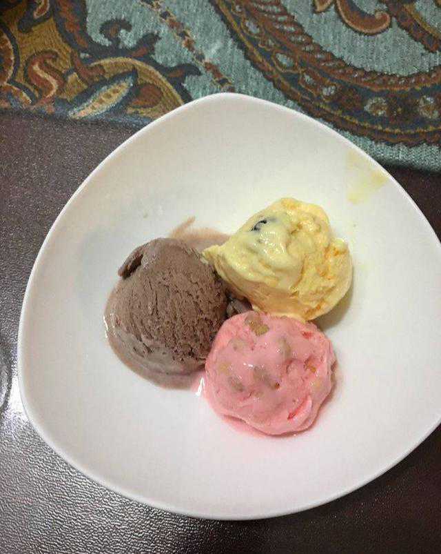最简单最靠谱的自制冰淇淋，在家就能轻松做成功，想吃多少做多少