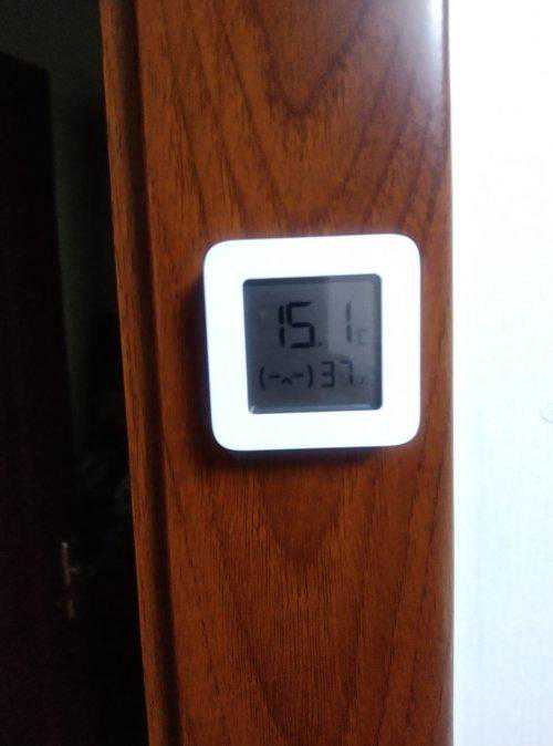 家里暖气不热 物业：已请工作人员上门查看