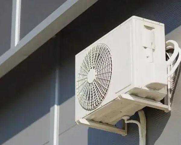 空调外机怎么清洗比较好、比较干净？