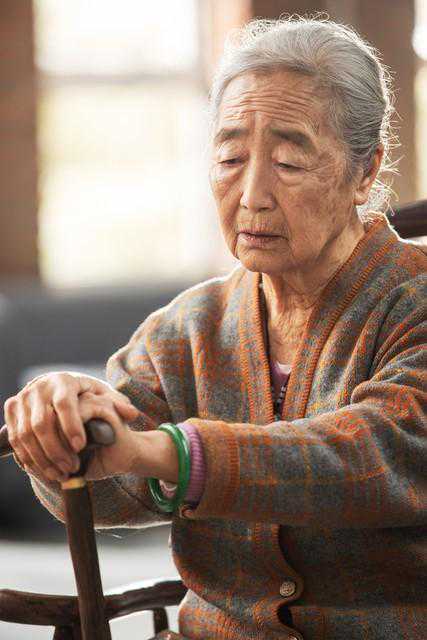 缅甸美女嫁中国3年，回娘家哭诉：中国哪都好，就有一点接受不了