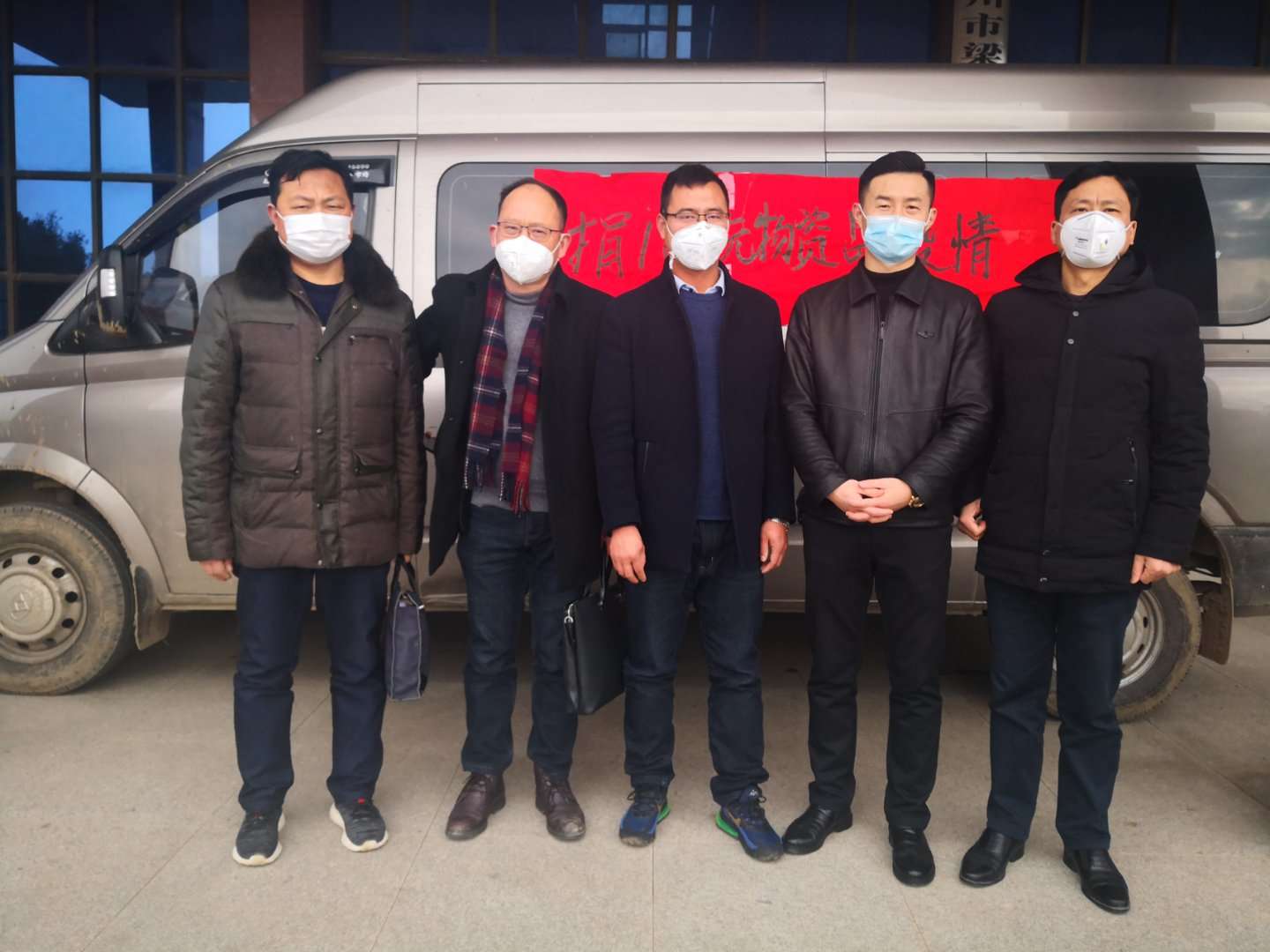 悠悠梁湖水，浓浓故乡情，战疫路上，总有一股力量令人感动