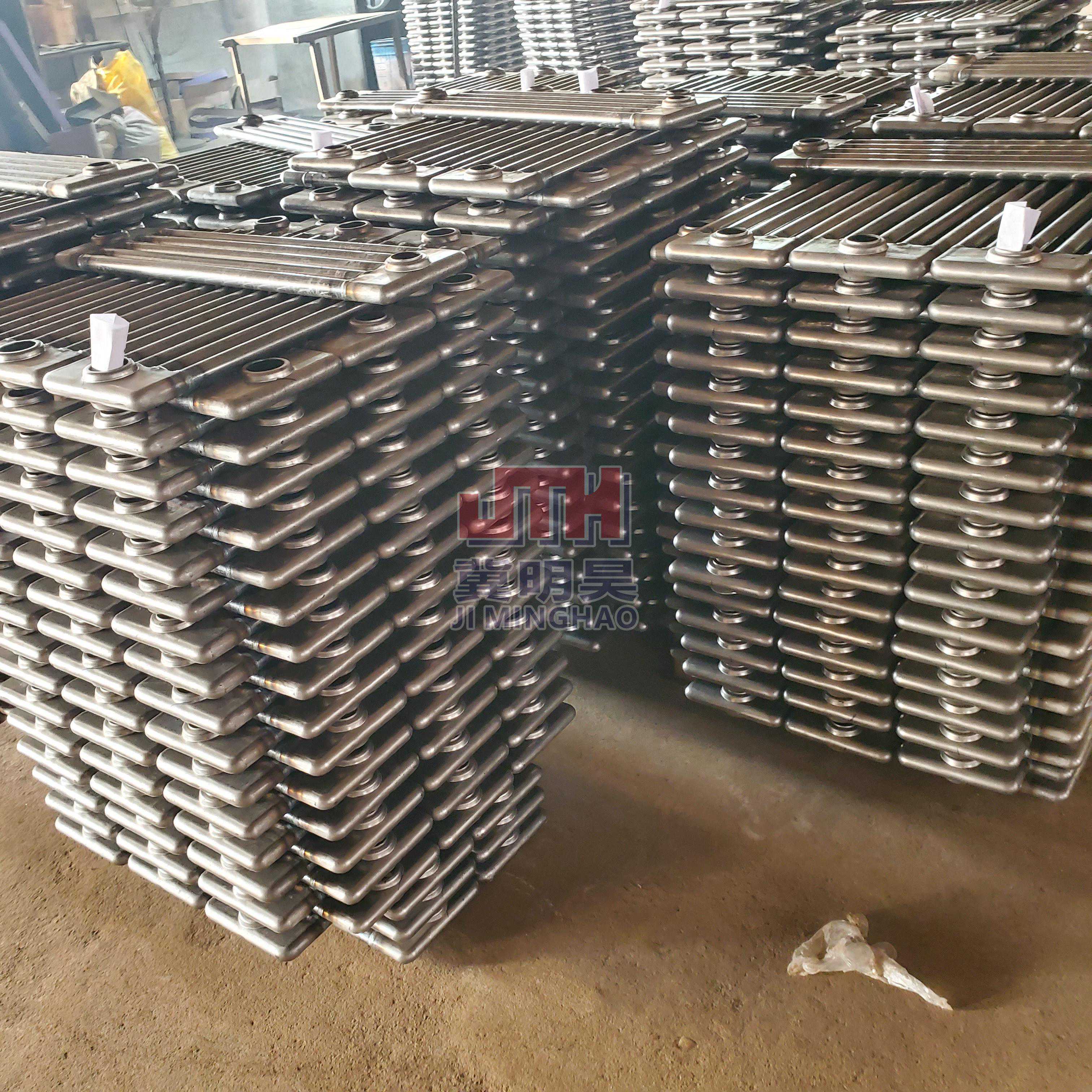 钢二柱暖壁挂散热器家用钢制集中供暖壁挂式暖气片集中供暖散热片