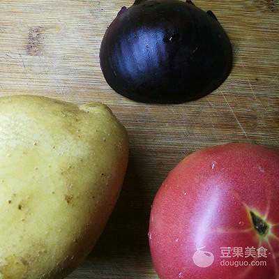 暖心的西红柿土豆浓汤