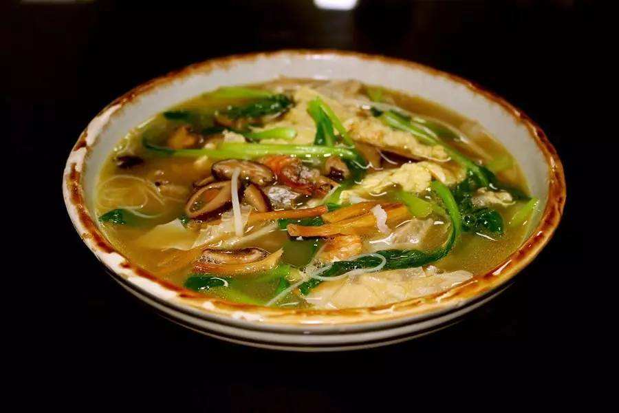 七夕会·美食｜浇头丰富的姜汤面，一口暖心